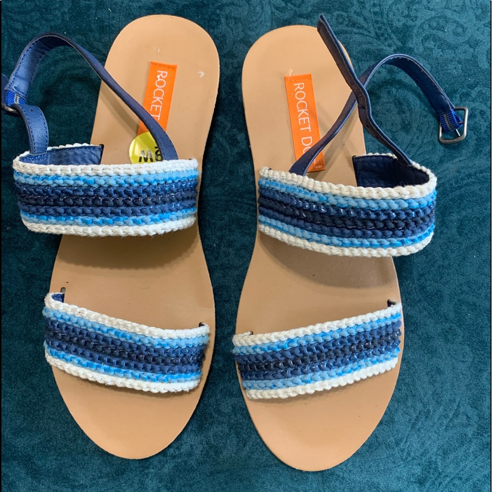 Rocket Dog Sz 9W, NWT Sandals, Blue & White